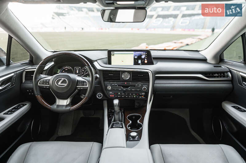 Внедорожник / Кроссовер Lexus RX 2018 в Одессе фото 48 Внедорожник / Кроссовер Lexus RX 2018 в Одессе