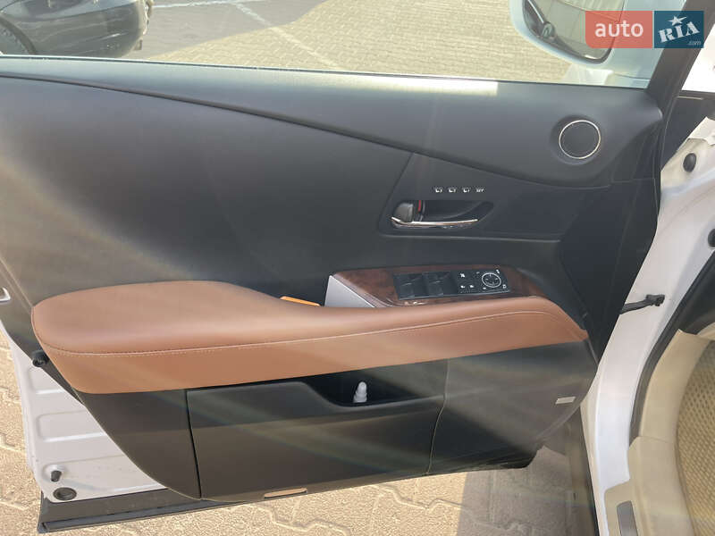 Позашляховик / Кросовер Lexus RX 2013 в Житомирі