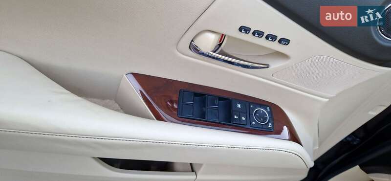 Внедорожник / Кроссовер Lexus RX 2014 в Киеве