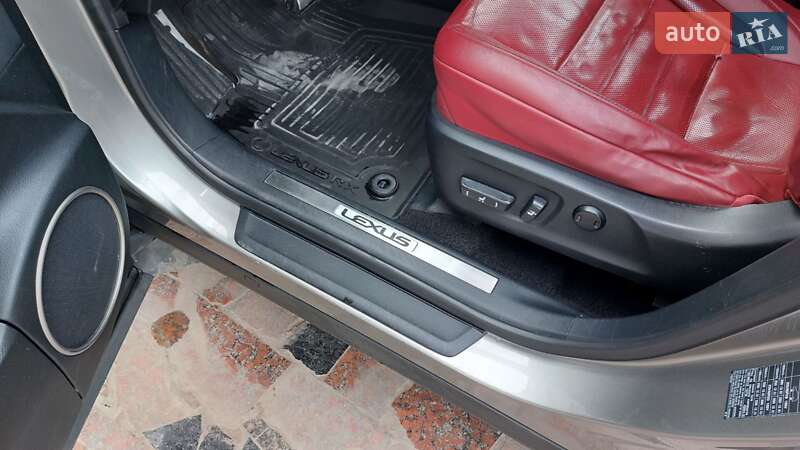 Внедорожник / Кроссовер Lexus RX 2016 в Днепре