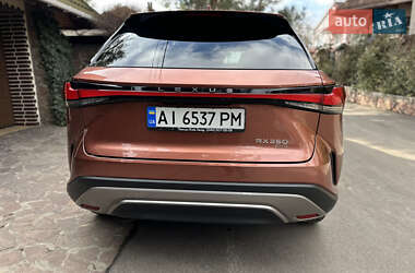 Позашляховик / Кросовер Lexus RX 2023 в 