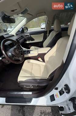 Позашляховик / Кросовер Lexus RX 2016 в 