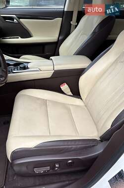 Позашляховик / Кросовер Lexus RX 2016 в 