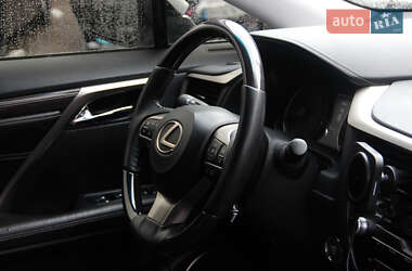 Внедорожник / Кроссовер Lexus RX 2017 в 