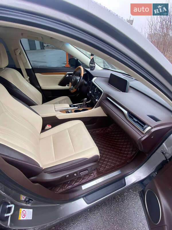 Позашляховик / Кросовер Lexus RX 2017 в Полтаві