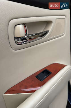 Внедорожник / Кроссовер Lexus RX 2010 в 