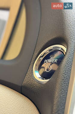 Внедорожник / Кроссовер Lexus RX 2010 в 