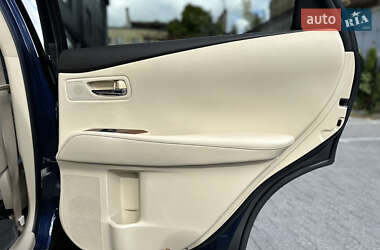 Позашляховик / Кросовер Lexus RX 2012 в 