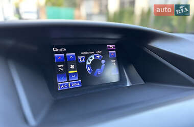 Позашляховик / Кросовер Lexus RX 2012 в 