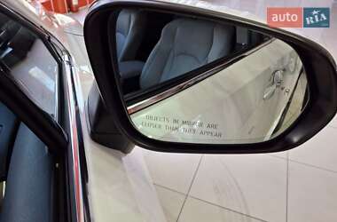 Внедорожник / Кроссовер Lexus RX 2019 в 
