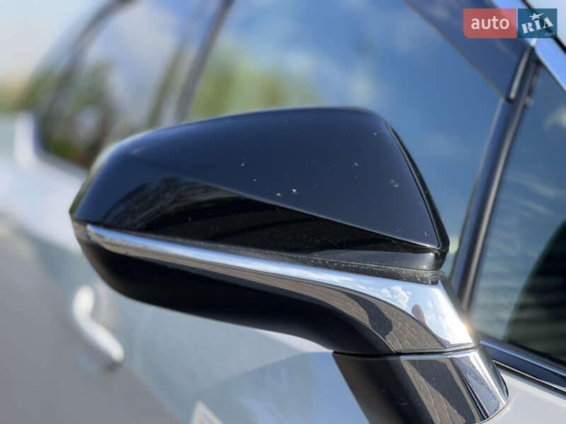 Внедорожник / Кроссовер Lexus RX 2022 в Киеве