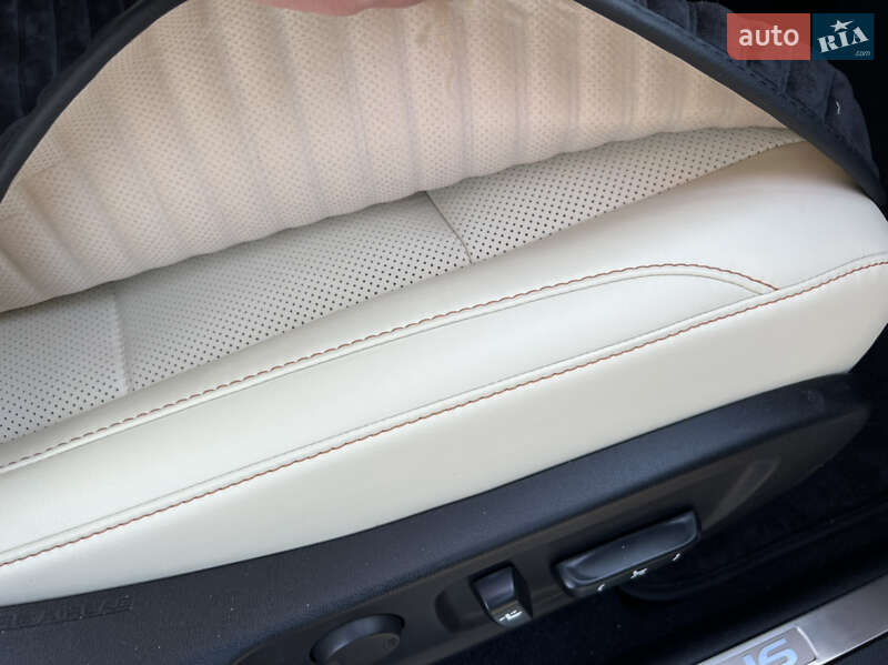 Внедорожник / Кроссовер Lexus RX 2022 в Киеве