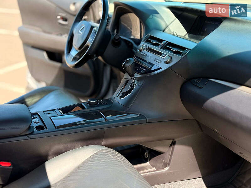 Позашляховик / Кросовер Lexus RX 2015 в Львові
