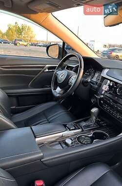 Внедорожник / Кроссовер Lexus RX 2017 в 
