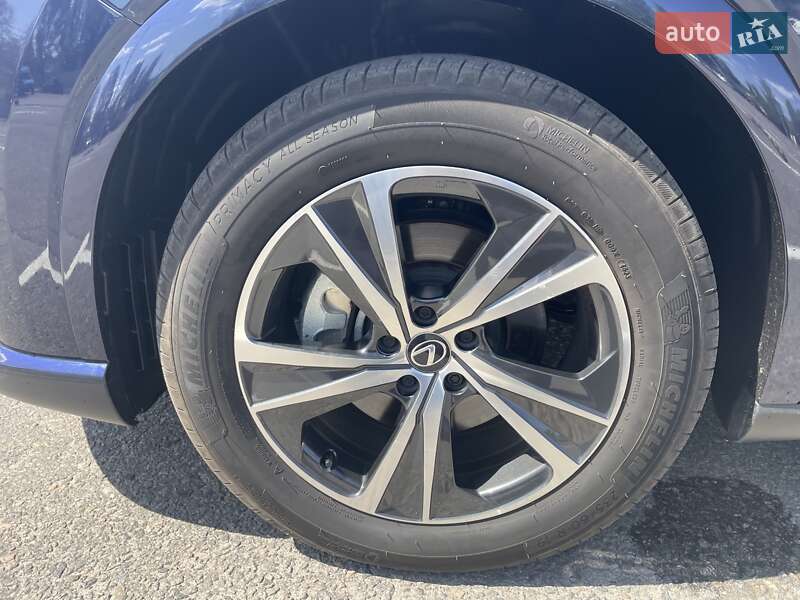 Позашляховик / Кросовер Lexus RX 2023 в Дніпрі