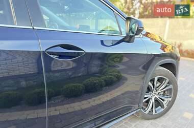 Внедорожник / Кроссовер Lexus RX 2022 в 