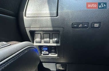 Позашляховик / Кросовер Lexus RX 2012 в 