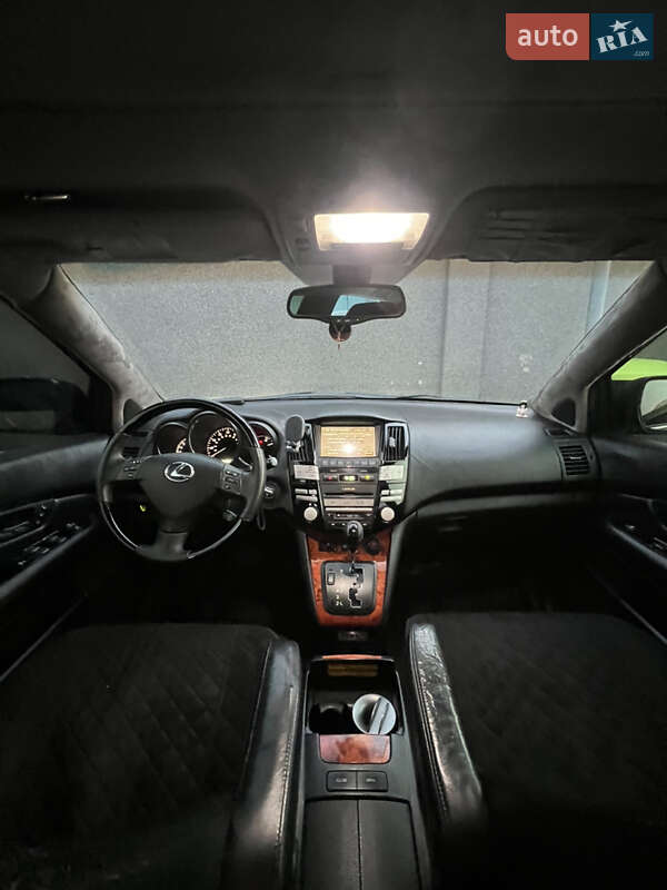 Внедорожник / Кроссовер Lexus RX 2004 в Березанке