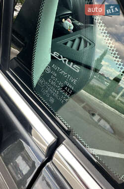 Позашляховик / Кросовер Lexus RX 2010 в 