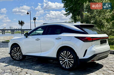 Внедорожник / Кроссовер Lexus RX 2023 в 