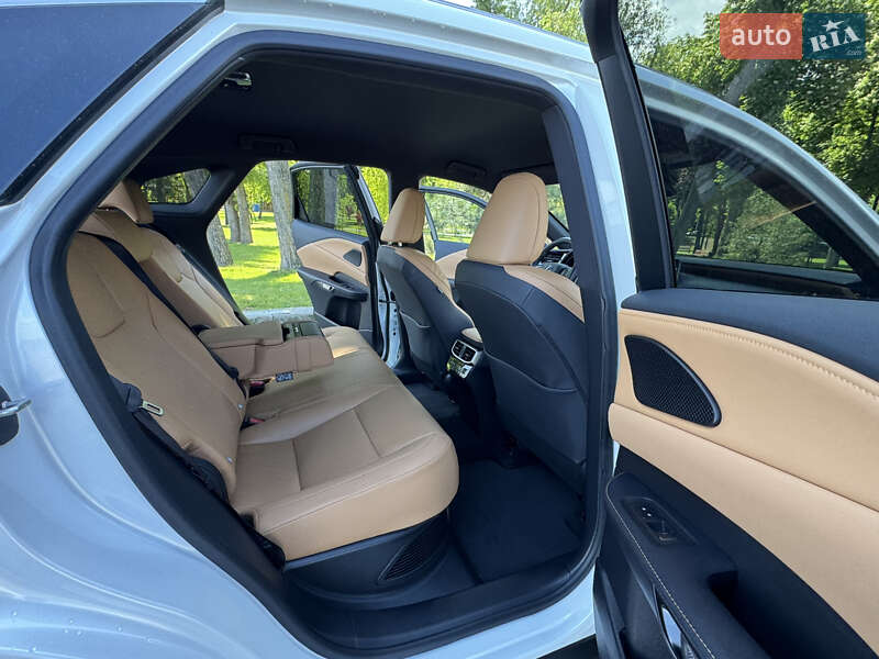 Внедорожник / Кроссовер Lexus RX 2023 в Киеве