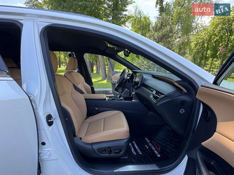 Внедорожник / Кроссовер Lexus RX 2023 в Киеве
