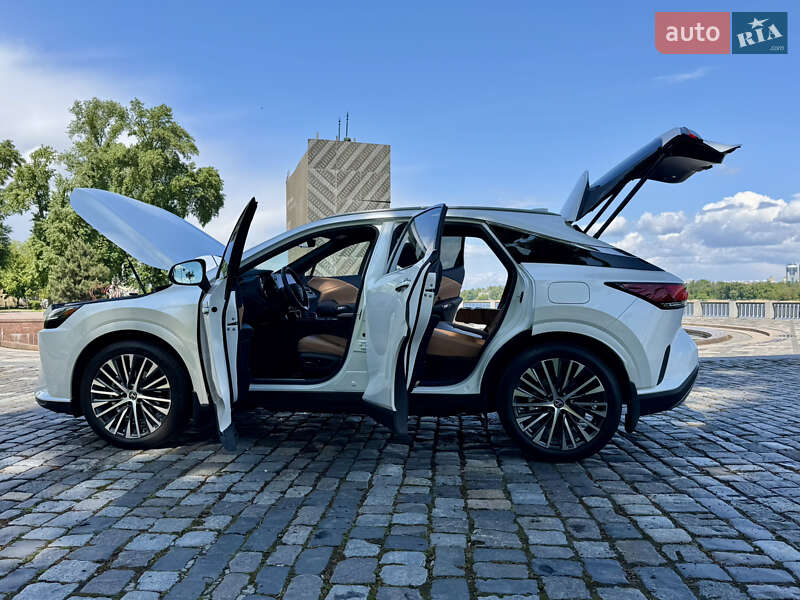 Внедорожник / Кроссовер Lexus RX 2023 в Киеве