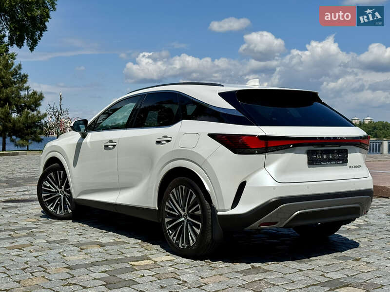 Внедорожник / Кроссовер Lexus RX 2023 в Киеве