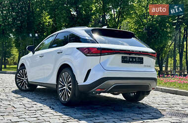Внедорожник / Кроссовер Lexus RX 2023 в 
