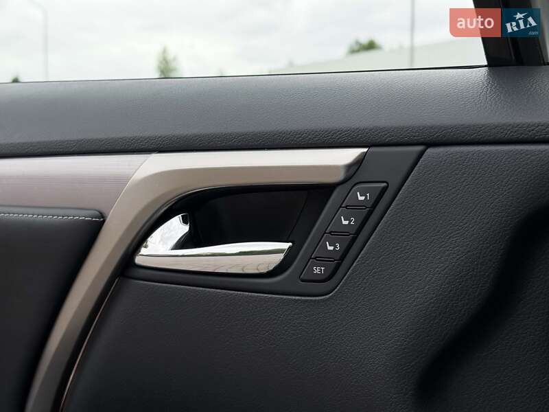 Внедорожник / Кроссовер Lexus RX 2020 в Луцке