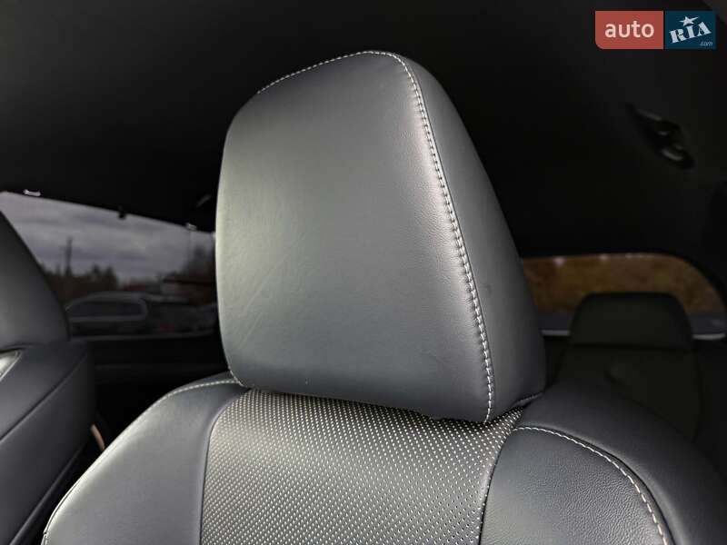 Внедорожник / Кроссовер Lexus RX 2020 в Луцке