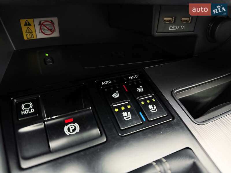 Внедорожник / Кроссовер Lexus RX 2020 в Луцке