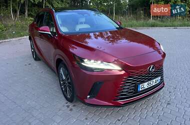 Позашляховик / Кросовер Lexus RX 2023 в 
