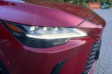 Позашляховик / Кросовер Lexus RX 2023 в 