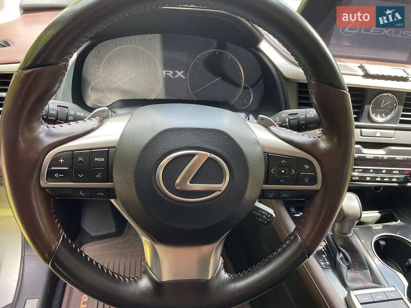 Позашляховик / Кросовер Lexus RX 2022 в Оратові