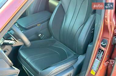 Внедорожник / Кроссовер Lexus RX 2023 в 