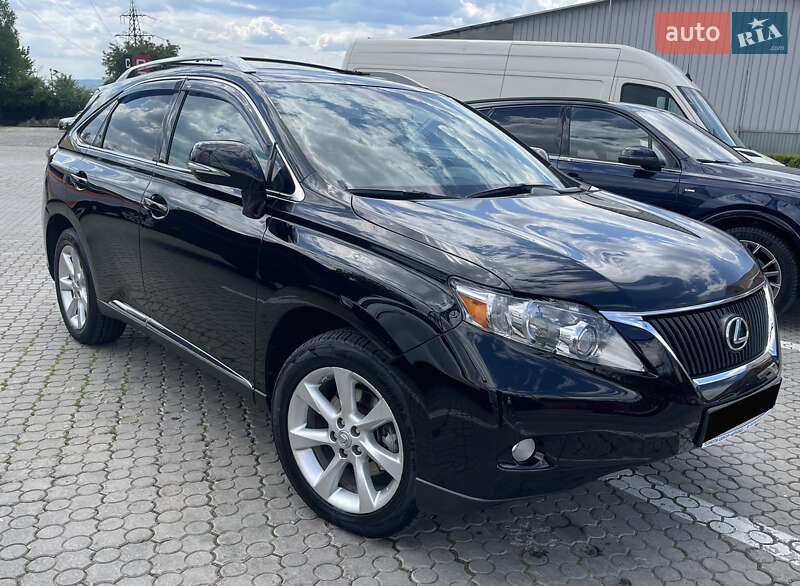 Внедорожник / Кроссовер Lexus RX 2010 в Черновцах