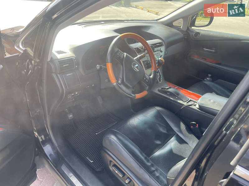 Внедорожник / Кроссовер Lexus RX 2010 в Черновцах