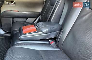 Внедорожник / Кроссовер Lexus RX 2011 в 