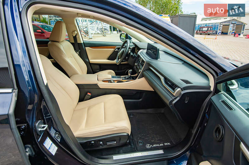 Внедорожник / Кроссовер Lexus RX 2021 в Черновцах