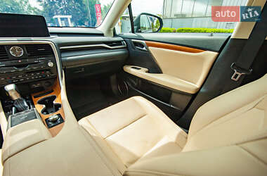 Внедорожник / Кроссовер Lexus RX 2021 в 