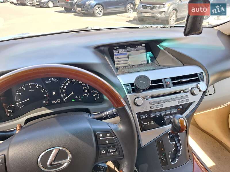 Внедорожник / Кроссовер Lexus RX 2010 в Киеве