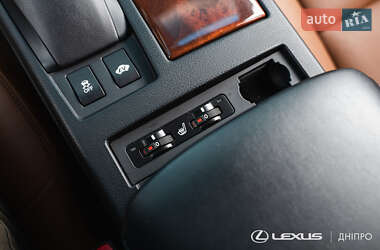 Внедорожник / Кроссовер Lexus RX 2013 в 