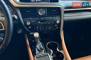 Внедорожник / Кроссовер Lexus RX 2022 в 