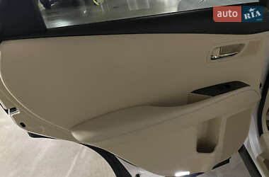 Позашляховик / Кросовер Lexus RX 2014 в 