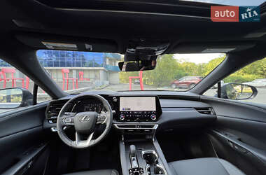 Внедорожник / Кроссовер Lexus RX 2023 в 