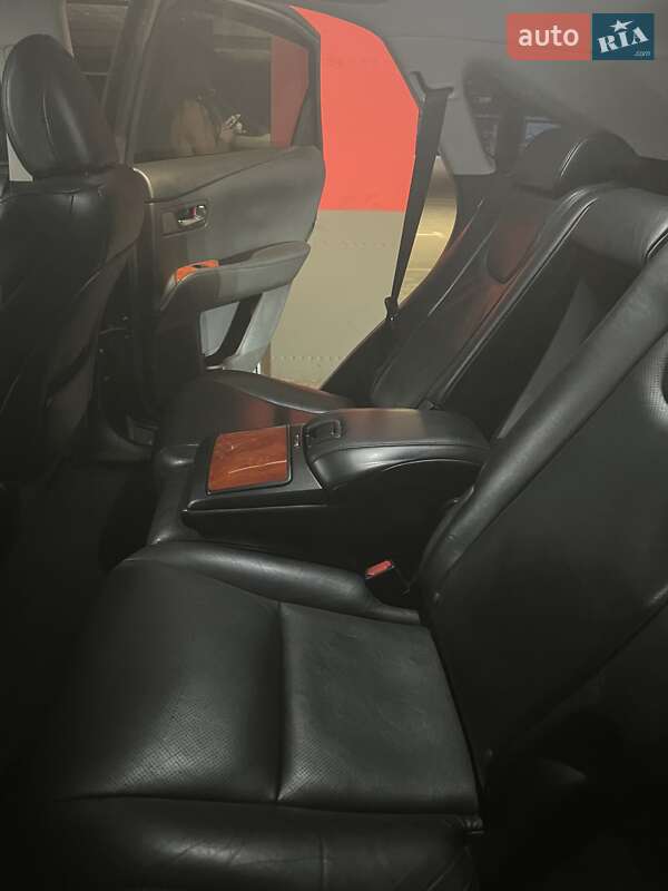 Внедорожник / Кроссовер Lexus RX 2010 в Киеве
