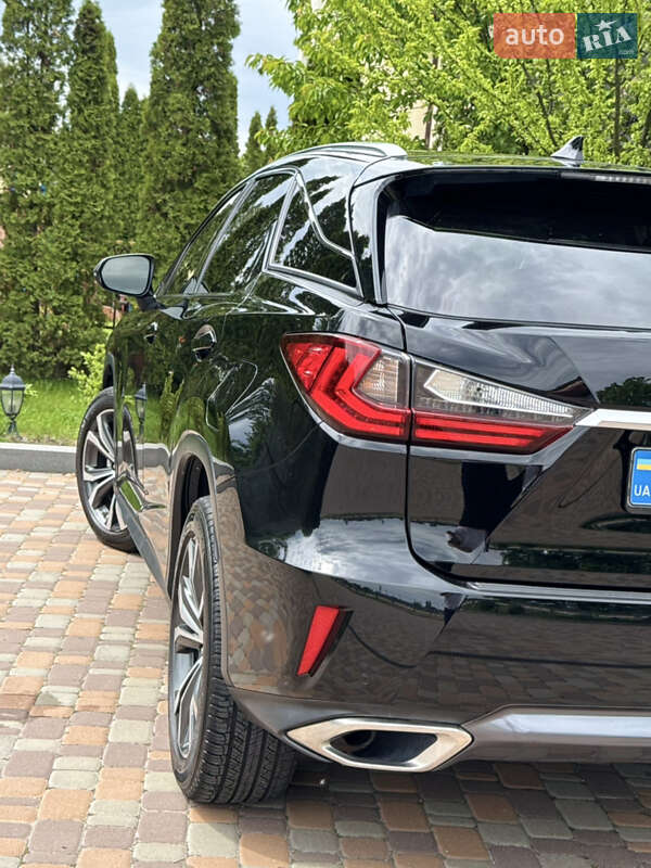 Позашляховик / Кросовер Lexus RX 2017 в Києві