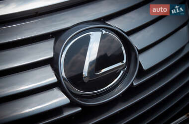 Внедорожник / Кроссовер Lexus RX 2018 в 