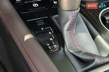 Внедорожник / Кроссовер Lexus RX 2021 в 